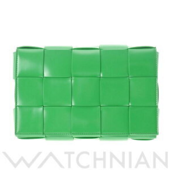 Bottega Veneta Handbags - Bottega Veneta Cassette Maxi Intrecciato Green Lambskin Shoulder Bag